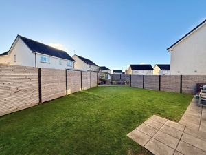 Photo 22- click for photo gallery